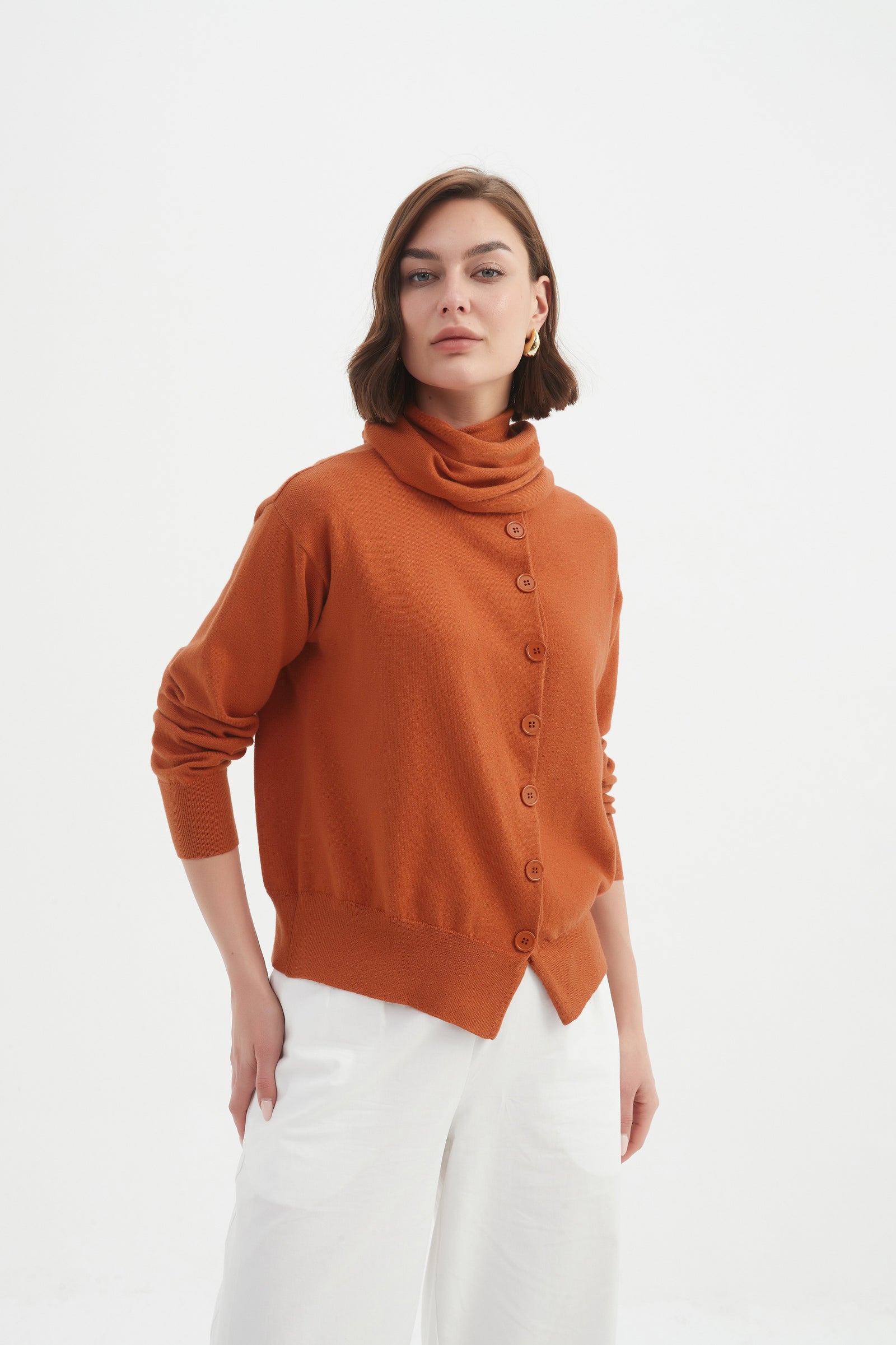 Tirelli blouse chic tailored modern versatile women’s top
