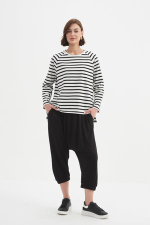 STRIPE LONG SLEEVE WEEKEND TSHIRT