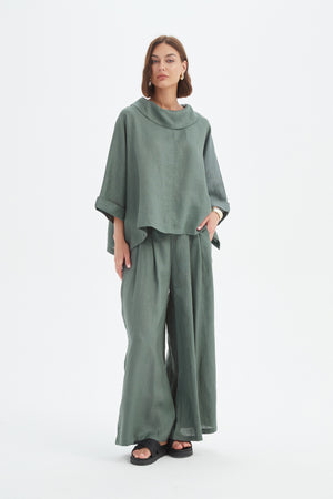 [PRE-ORDER] FUNNEL NECK BOXY TOP