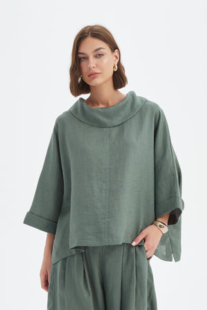 [PRE-ORDER] FUNNEL NECK BOXY TOP