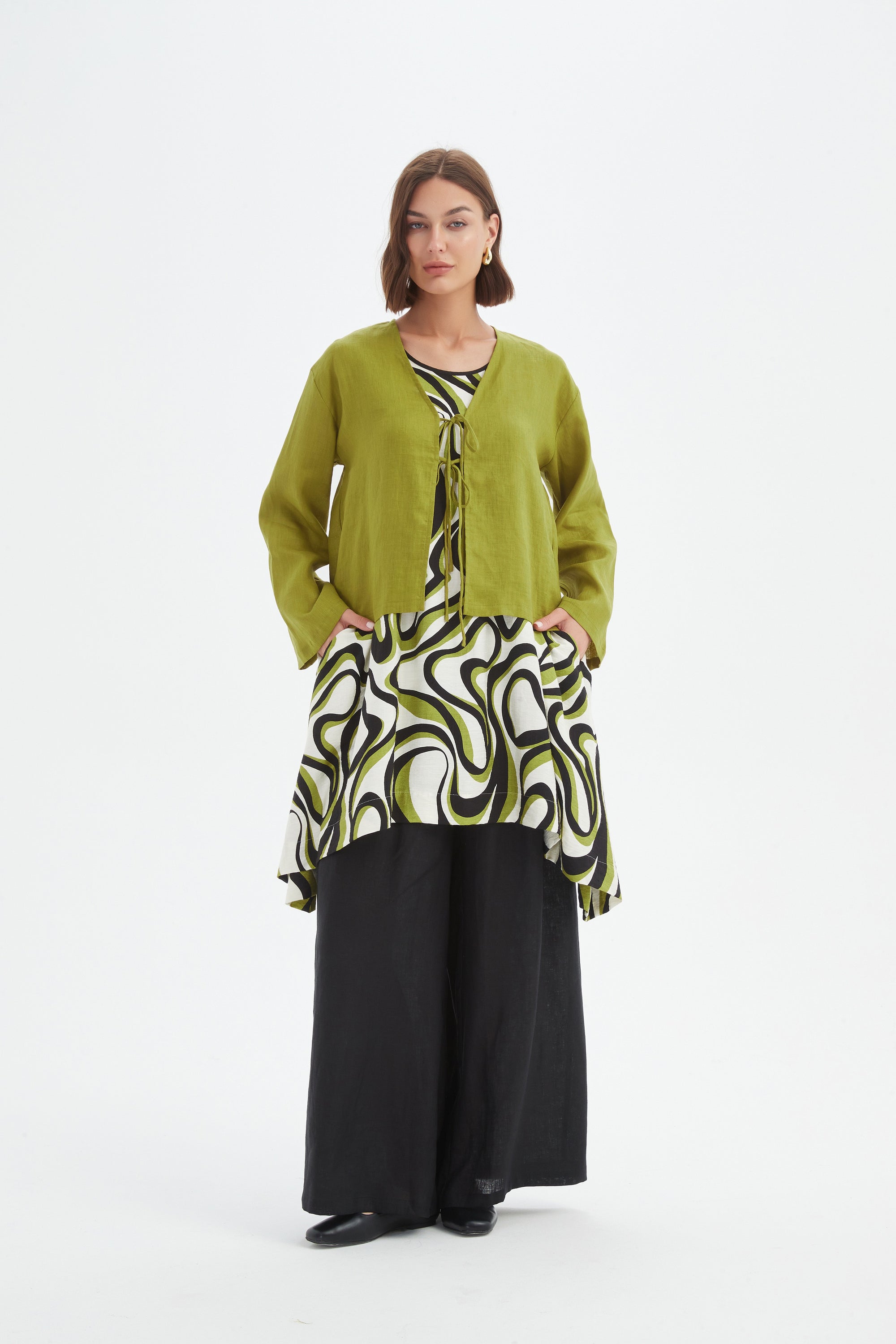 TIE FRONT TOP