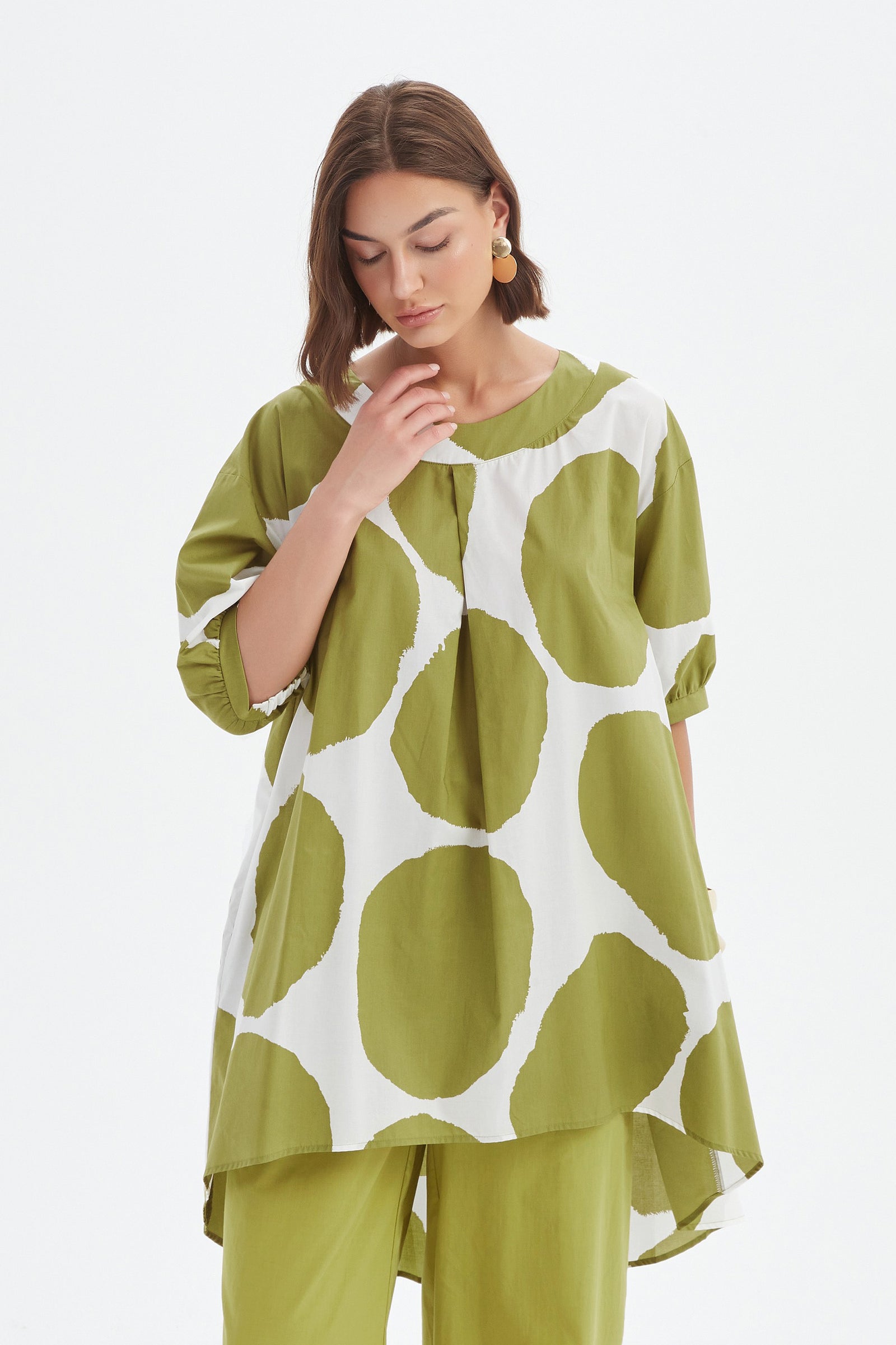 PLEAT FRONT PRINT TUNIC