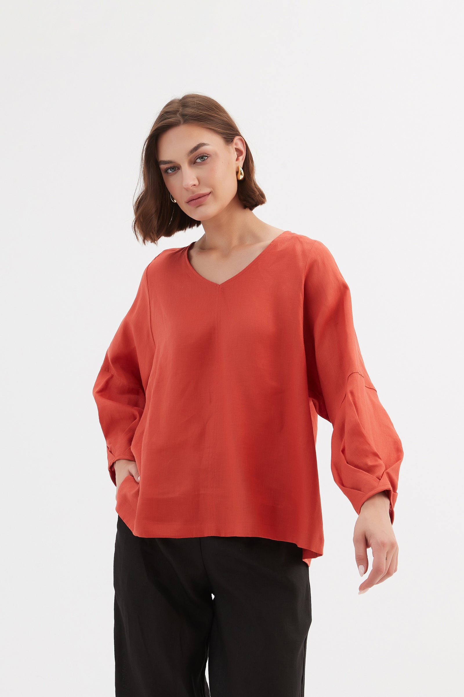 BISHOP LONG SLEEVE LINEN TOP