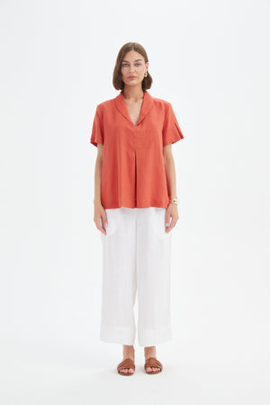 SHAWL COLLAR PLEAT TOP