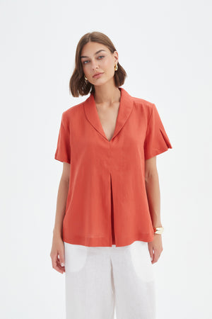 SHAWL COLLAR PLEAT TOP
