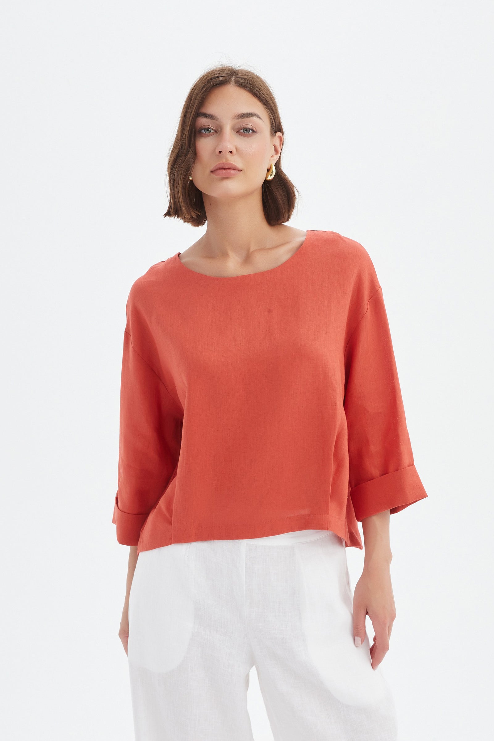 PLEAT HEM TOP