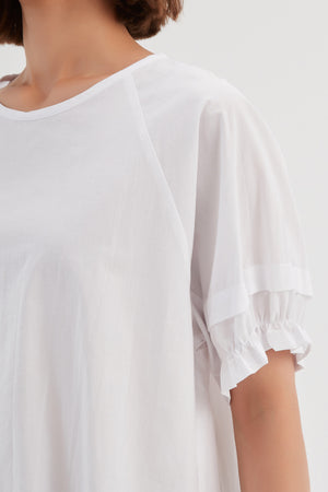 RUFFLE SLEEVE DETAIL TOP