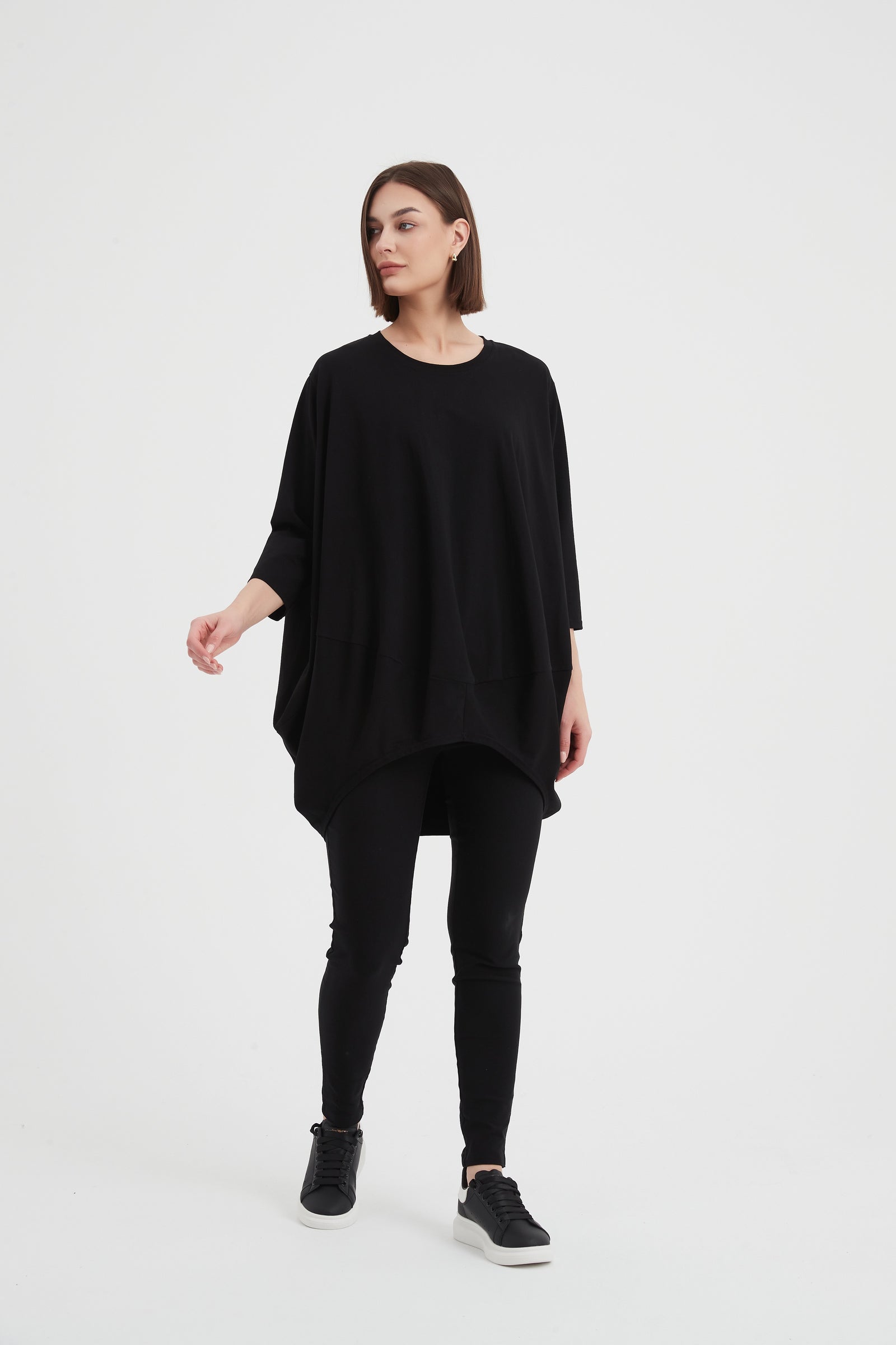 Tirelli blouse casual chic feminine tailored versatile wear