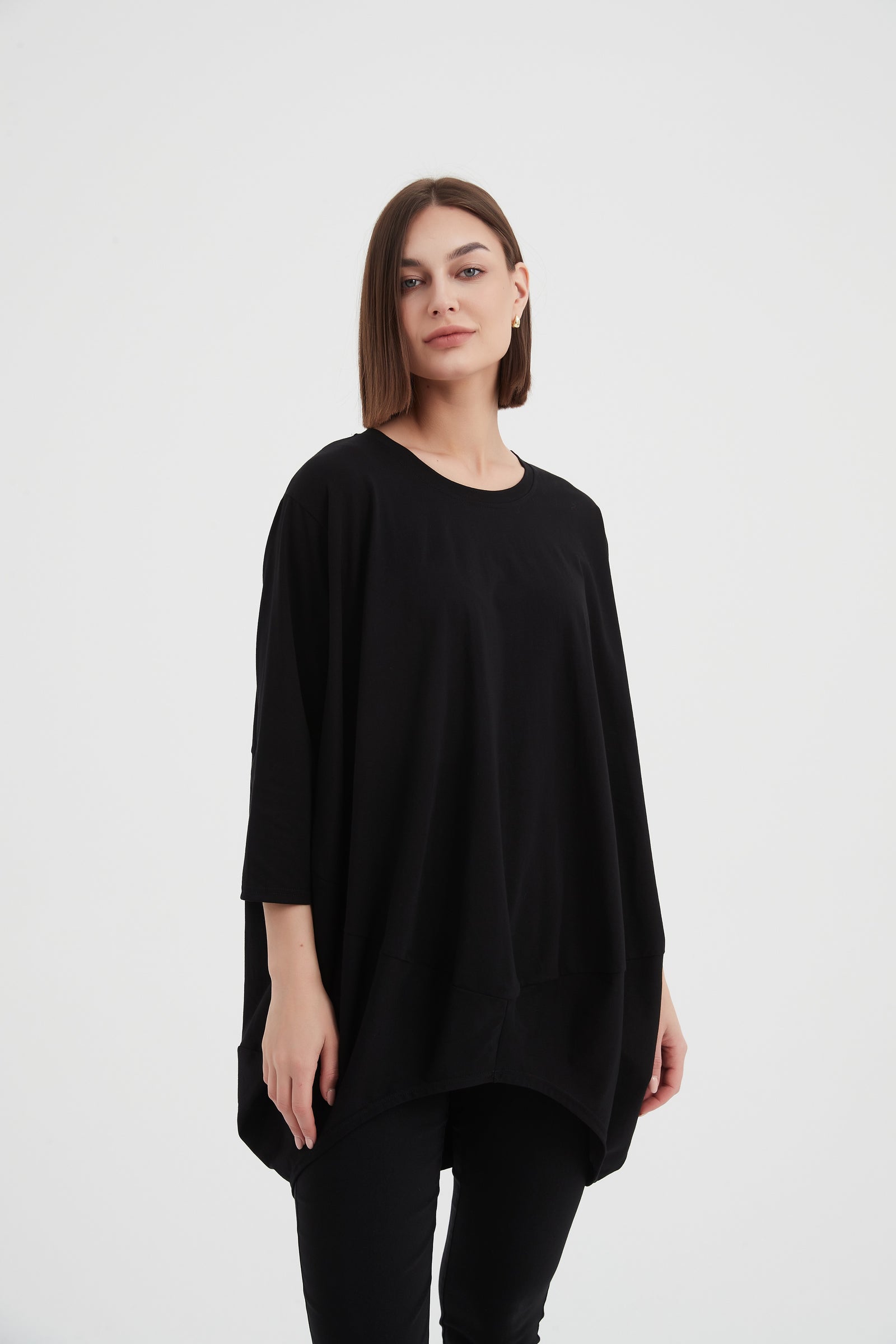 Tirelli blouse casual chic feminine tailored versatile wear