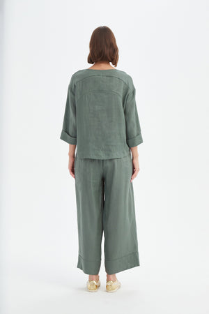 PLEAT HEM TOP