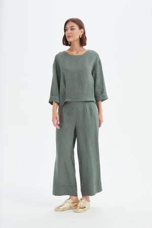 PLEAT HEM TOP