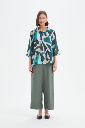 HIGH NECK PRINT TOP
