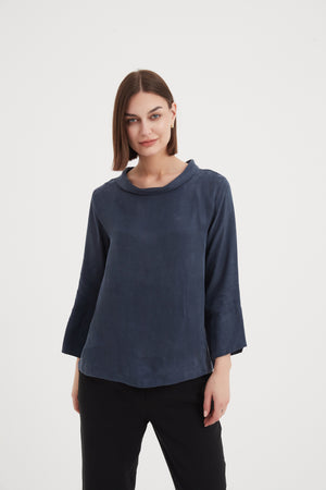 BELL SLEEVE MOCK NECK TOP