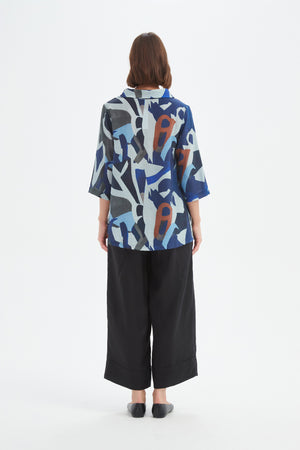 HIGH NECK PRINT TOP