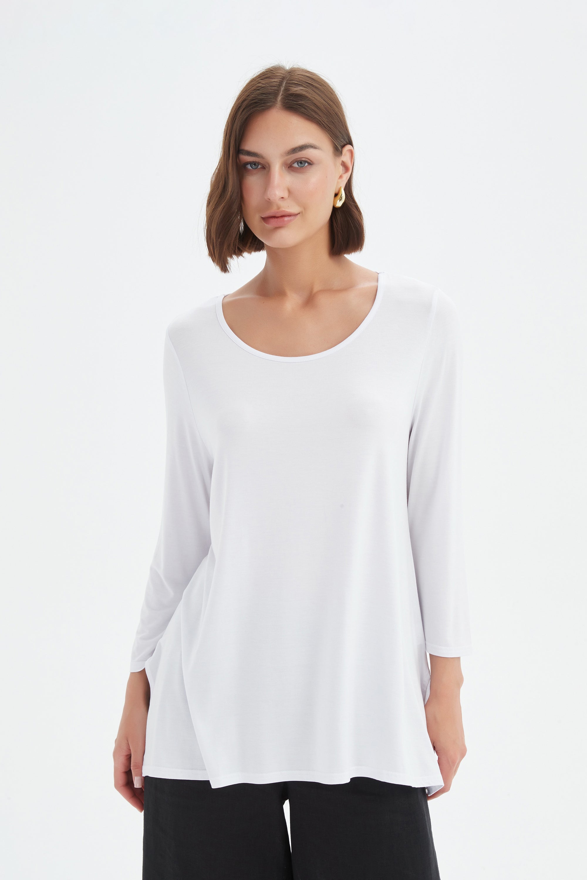 3/4 SLEEVE HANKY HEM TEE
