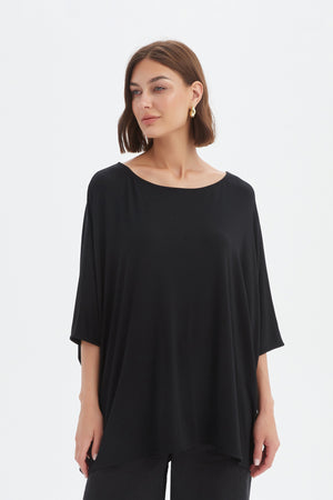 OVERSIZED BOXY TEE