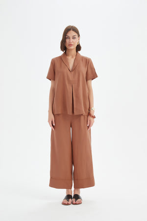 SHAWL COLLAR PLEAT TOP