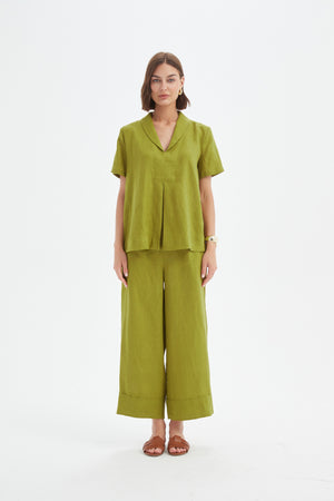 SHAWL COLLAR PLEAT TOP