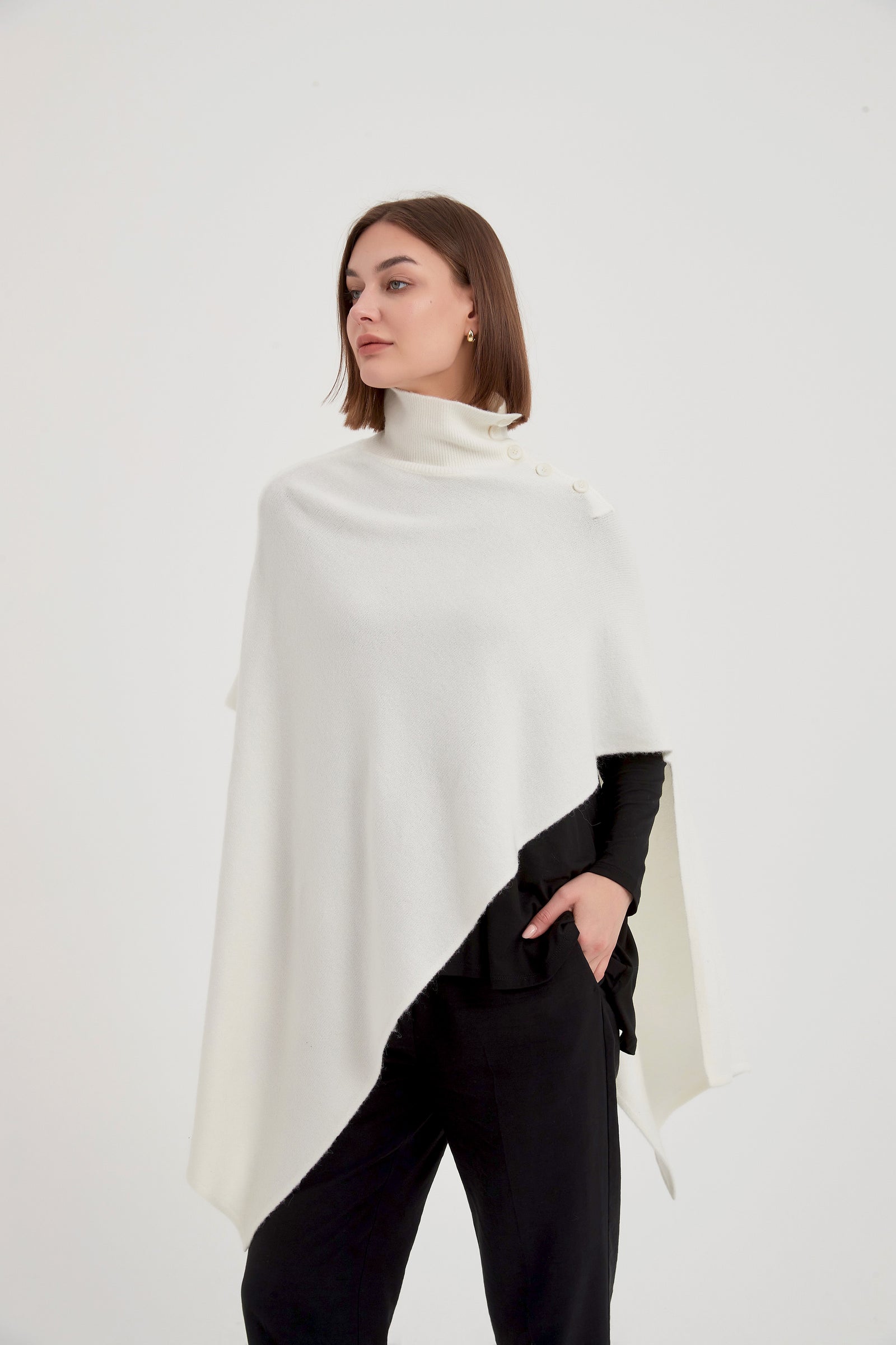 BUTTON DETAIL ASYMMETRIC PONCHO