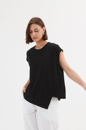 ASYMMETRIC SEAM TEE