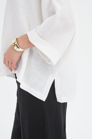 [PRE-ORDER] FUNNEL NECK BOXY TOP