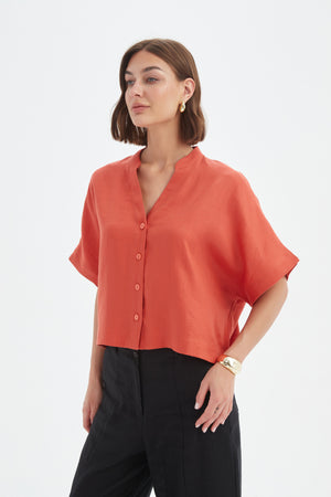 BOXY BUTTON LINEN SHIRT