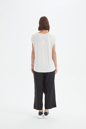 DEEP V CAP SLEEVE TEE