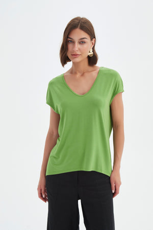 DEEP V CAP SLEEVE TEE