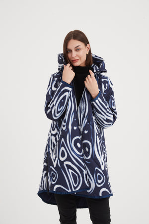 TEXTURED PRINT ZIP HEM COAT