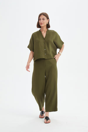 BOXY BUTTON LINEN SHIRT