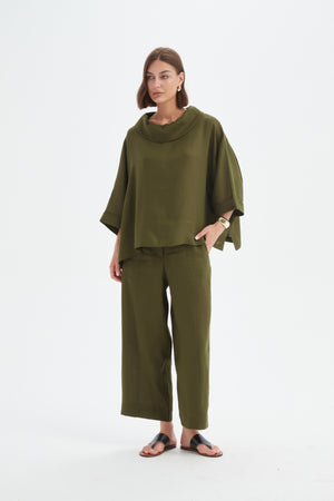 [PRE-ORDER] FUNNEL NECK BOXY TOP