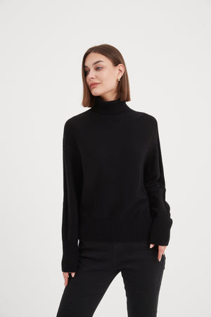 ROLL NECK KNIT