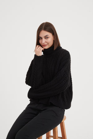 CHUNKY CABLE OVERSIZED KNIT