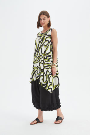 SLEEVELESS SWING PRINT TOP