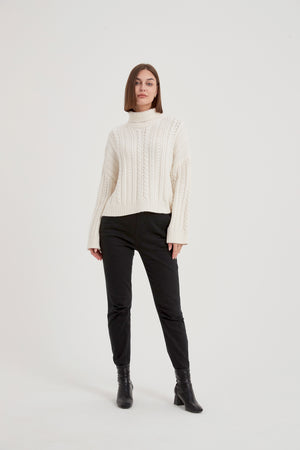 CHUNKY CABLE OVERSIZED KNIT