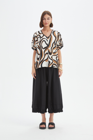BISHOP SLEEVE SWIRL TOP