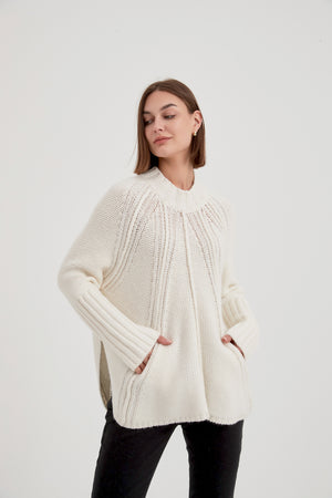 RIB DETAIL KNIT