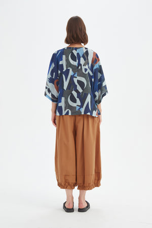 WIDE SLEEVE PRINT TOP