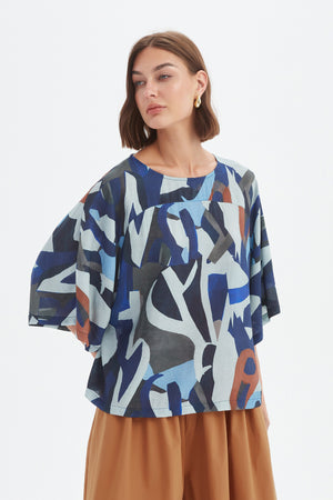 WIDE SLEEVE PRINT TOP