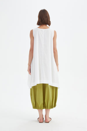 [PRE-ORDER] SLEEVELESS SWING TOP