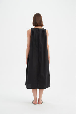 PLEAT NECK DRESS