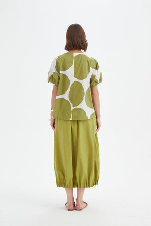 V NECK BISHOP SLEEVE POPLIN TOP