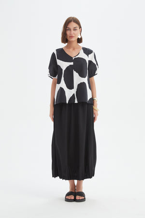 V NECK BISHOP SLEEVE POPLIN TOP