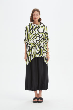 STATEMENT NECK PRINT TUNIC