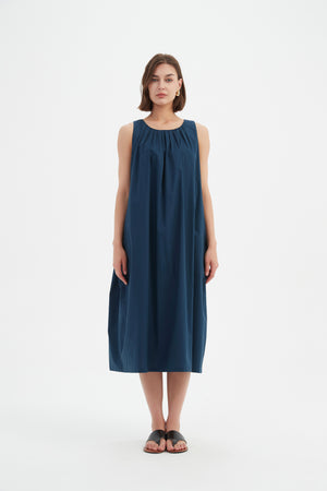 PLEAT NECK DRESS