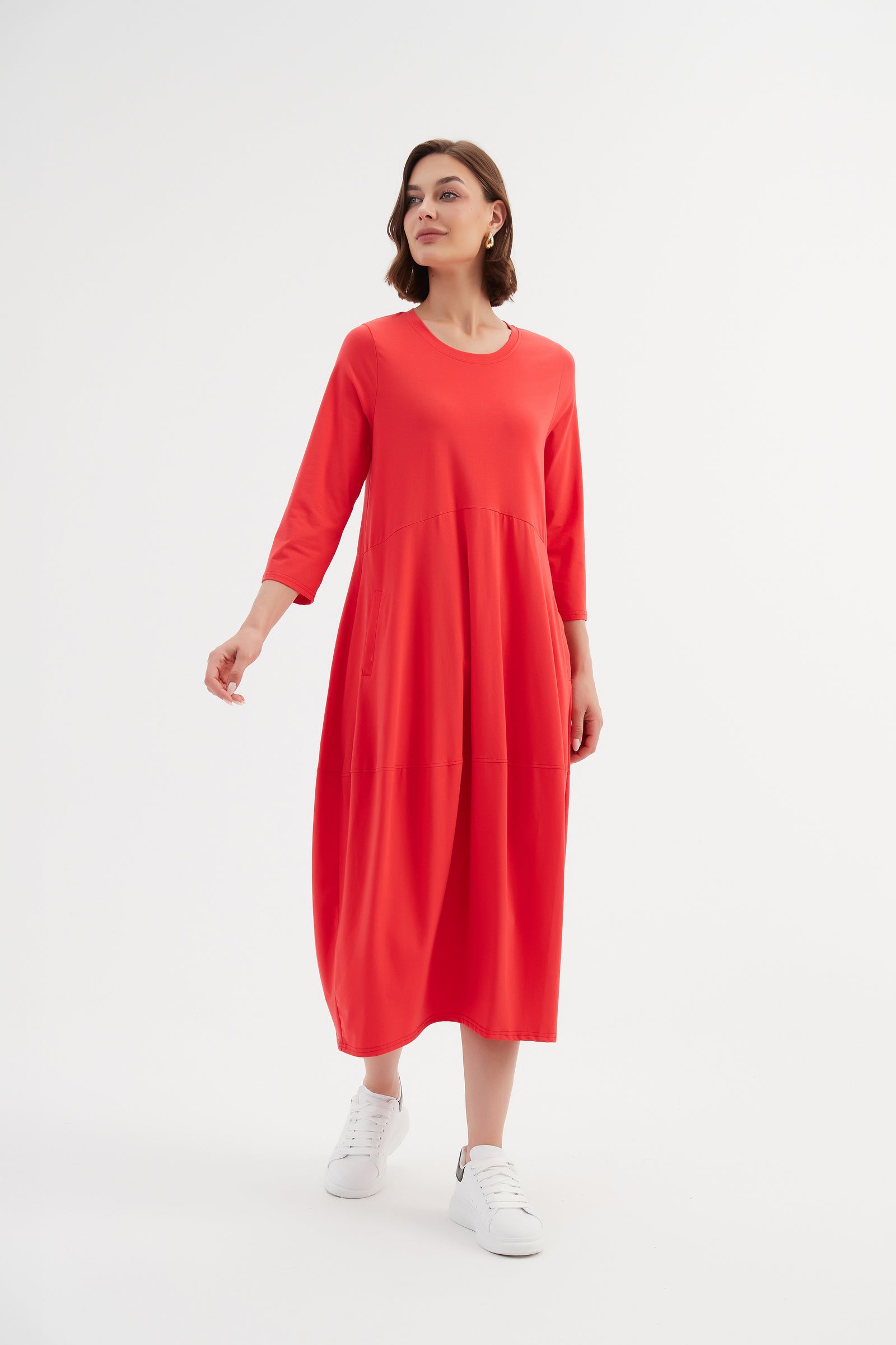 Tirelli women’s belted coat elegant autumn silhouette