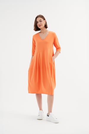 V NECK DIAGONAL SEAM DRESS