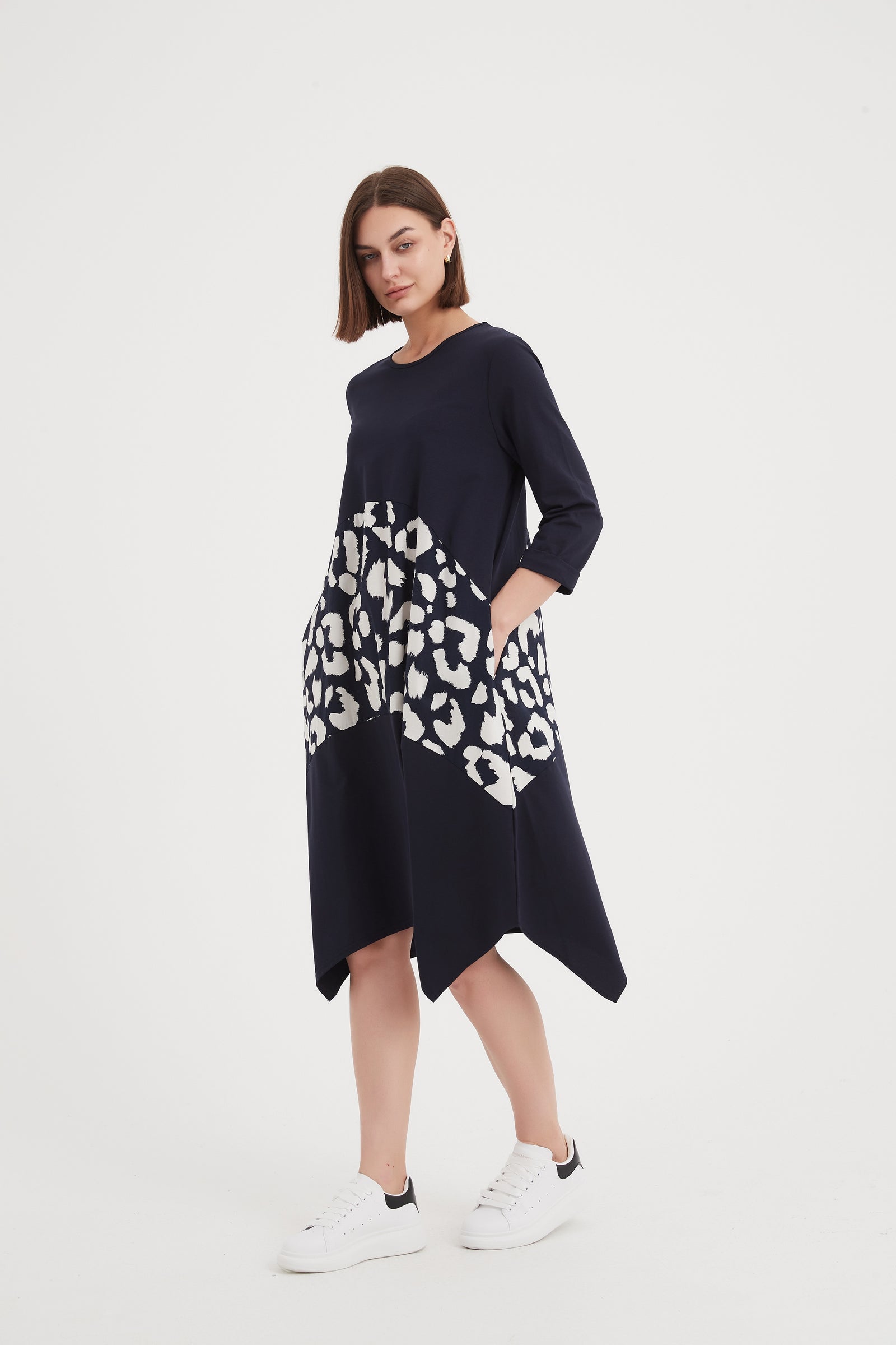 DEEP PANEL COMBI DRESS