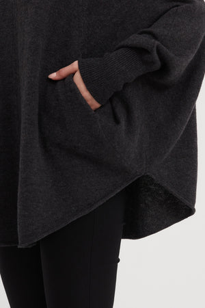 HIGH NECK OVERSIZED KNIT