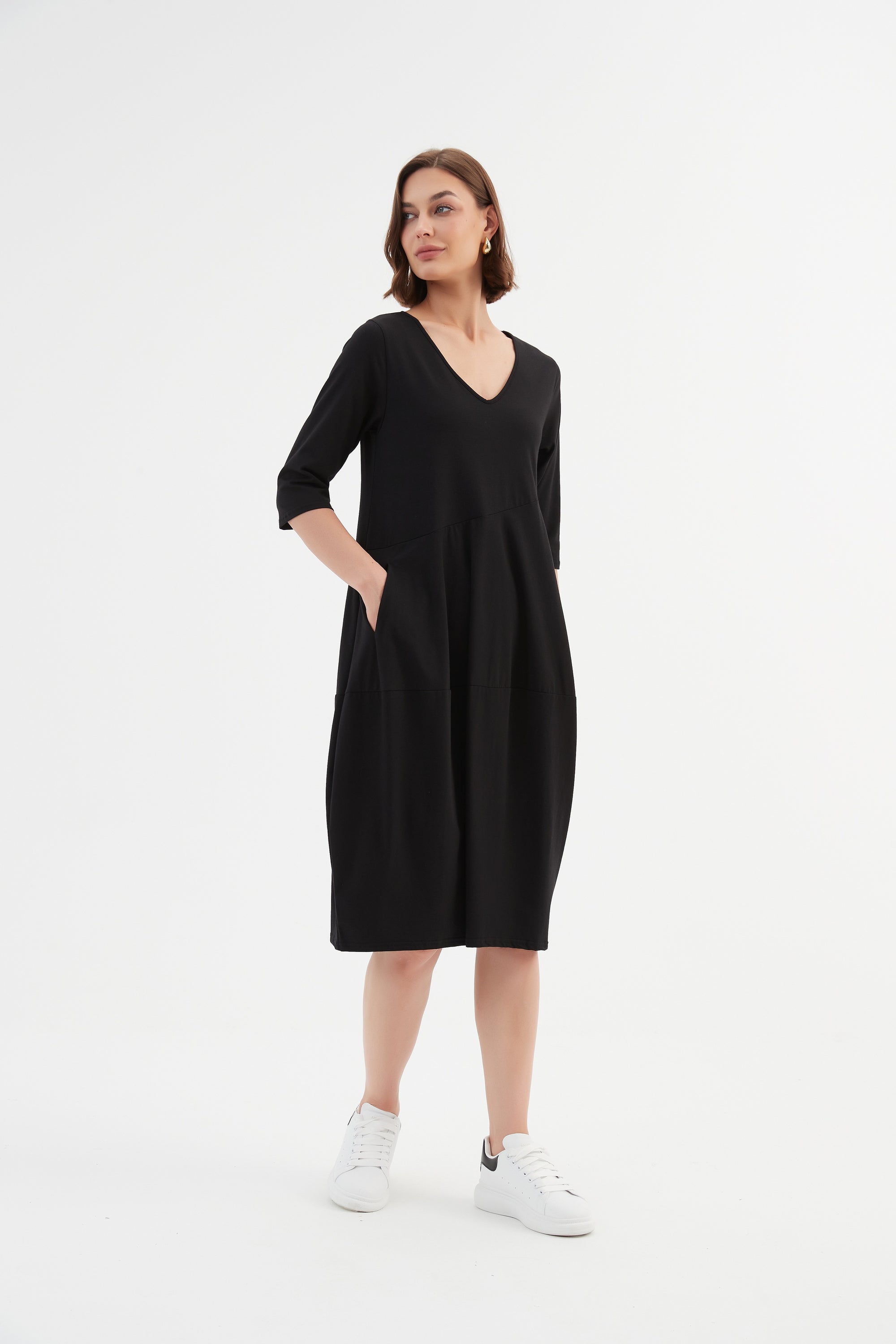 V NECK DIAGONAL SEAM DRESS